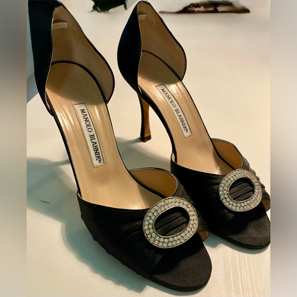 Manolo Blahnik Black Satin Sedaraby D’Orsay Heels- 90mm